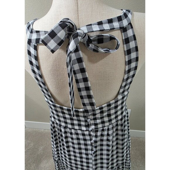 Torrid Black & White Gingham Sleeveless Maxi Dress With Bow Tie Back - Picture 8 of 13